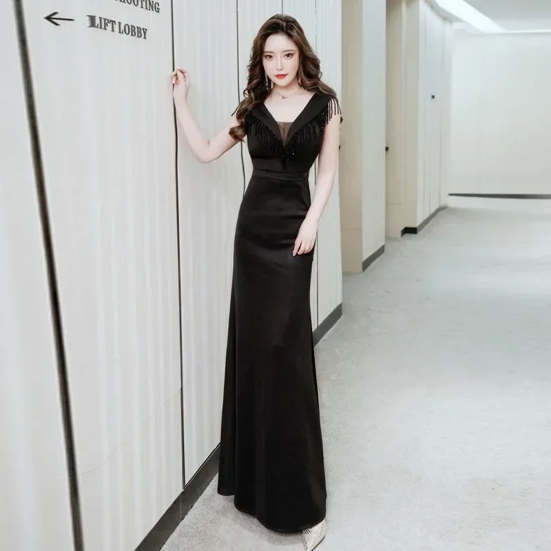 Hot sale No. 58 Temperament Tassel V-neck Sleeveless Celebrity Party Performance Slim Dress Evening Dress