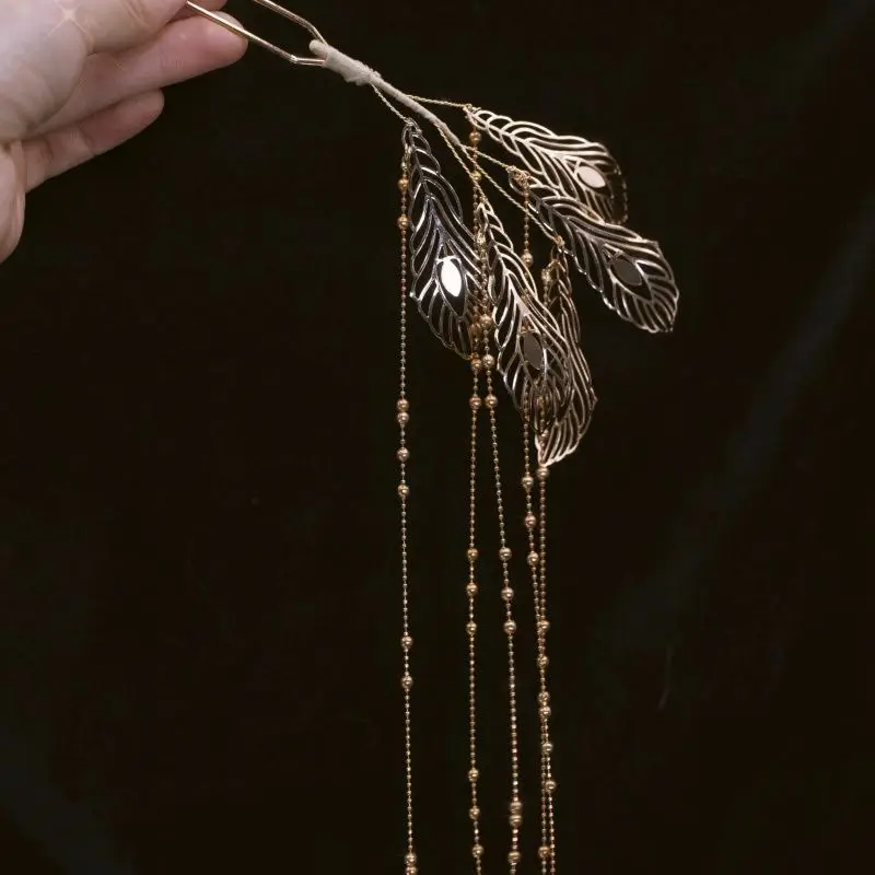 

Golden Long Tassel Hairpin For Women Beauty Hanfu Hair Accessories Ancient Headwear Retro Photography
