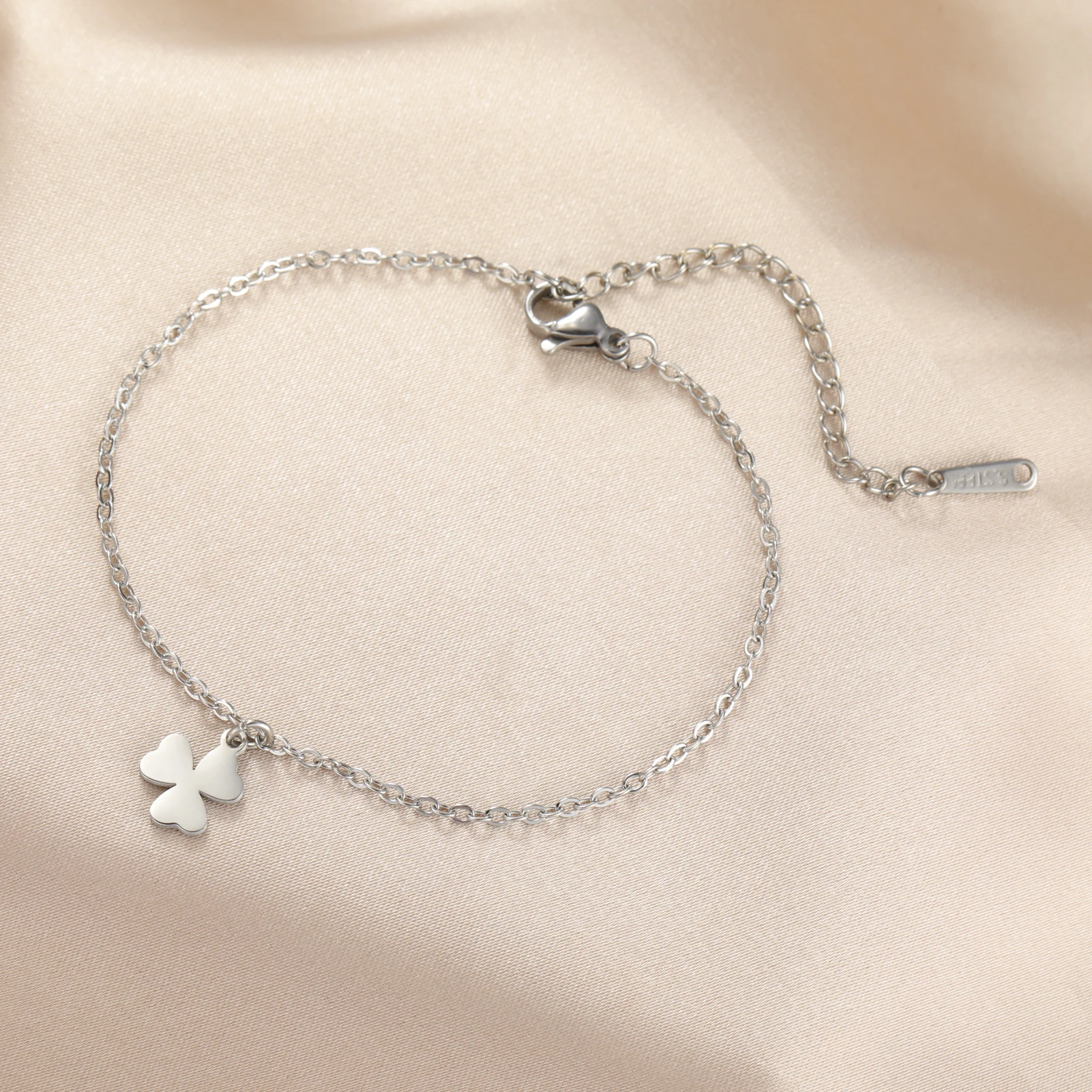 COOLTIME Edelstahl Kleeblatt Armband Mode Frauen Paar Charm Armband Schmuck St. Patrick's Day Geschenk – Detail 9