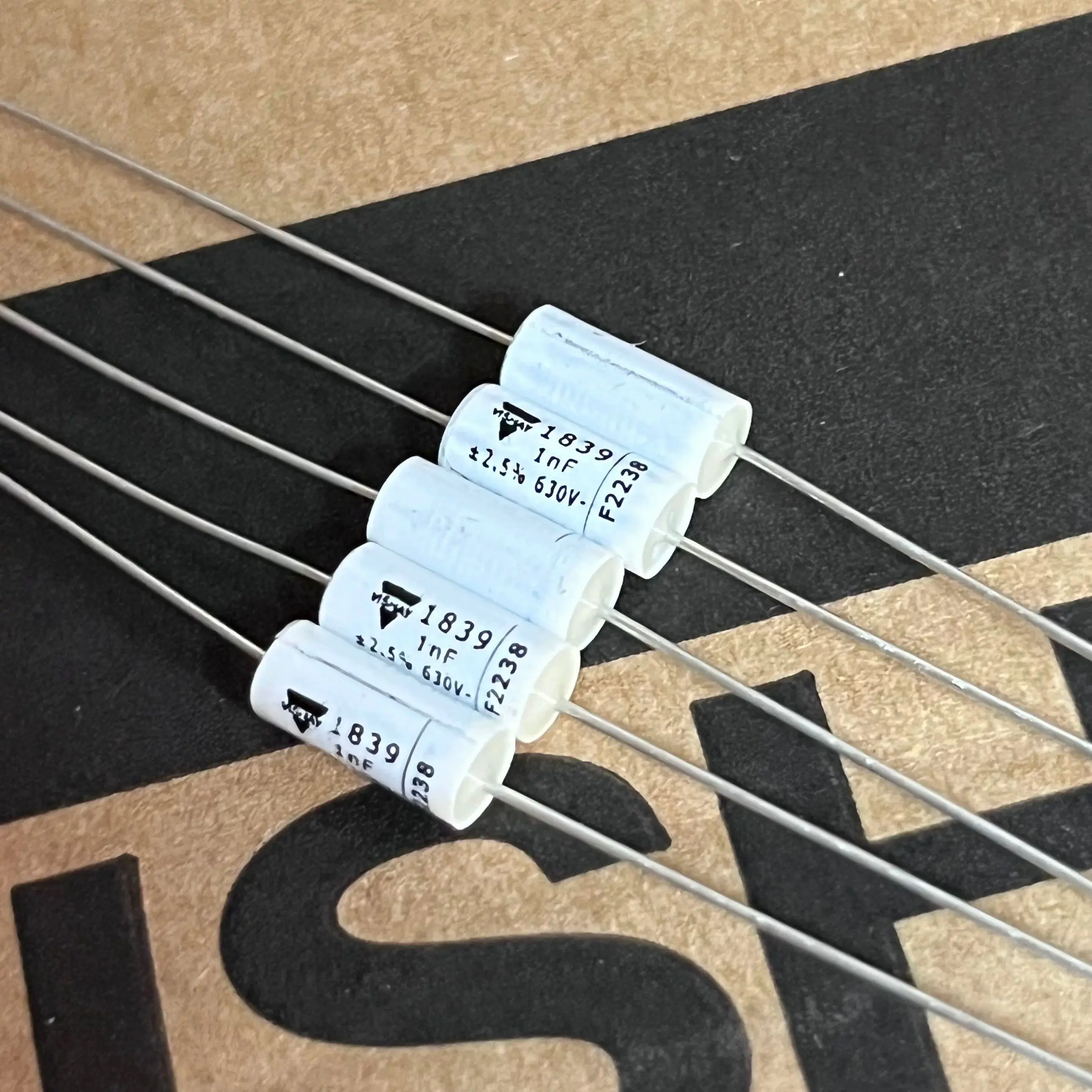50pcs   Premium for VISHAY MKP1839 0.001UF 630V 1000PF 2.5% HiFi Coupling Capacitor