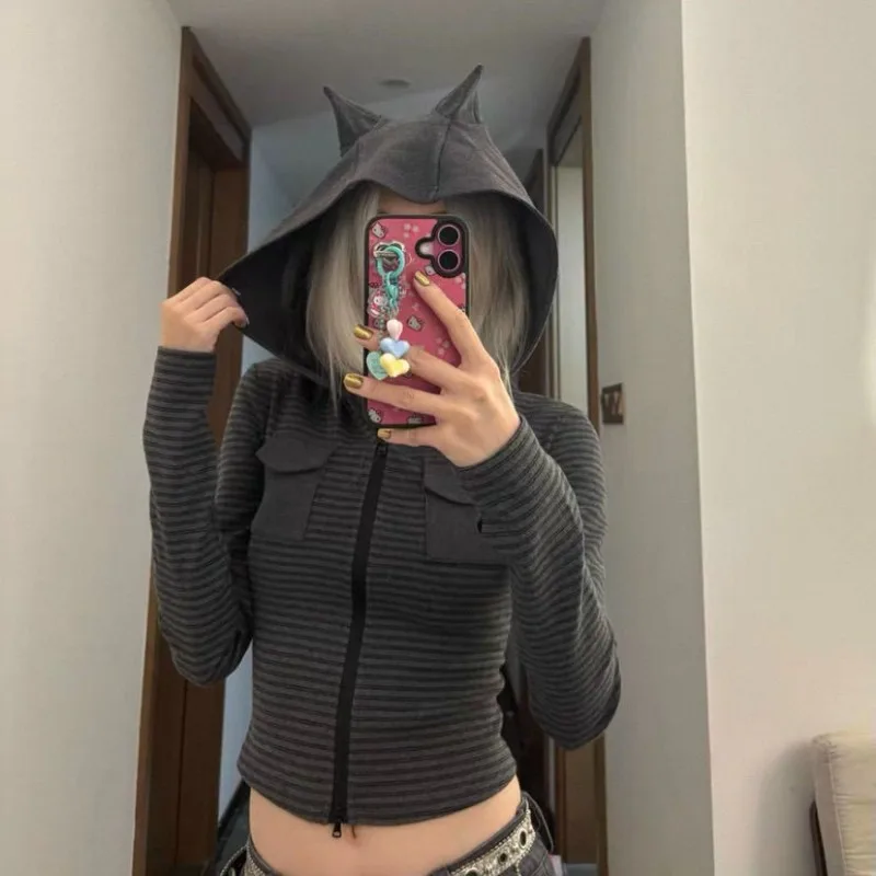 

Тонкая женская куртка на молнии с капюшоном и длинными рукавами в американском стиле ретро, осень 2022, новая уличная одежда, сексуальные укороченные топы в полоску контрастного цвета