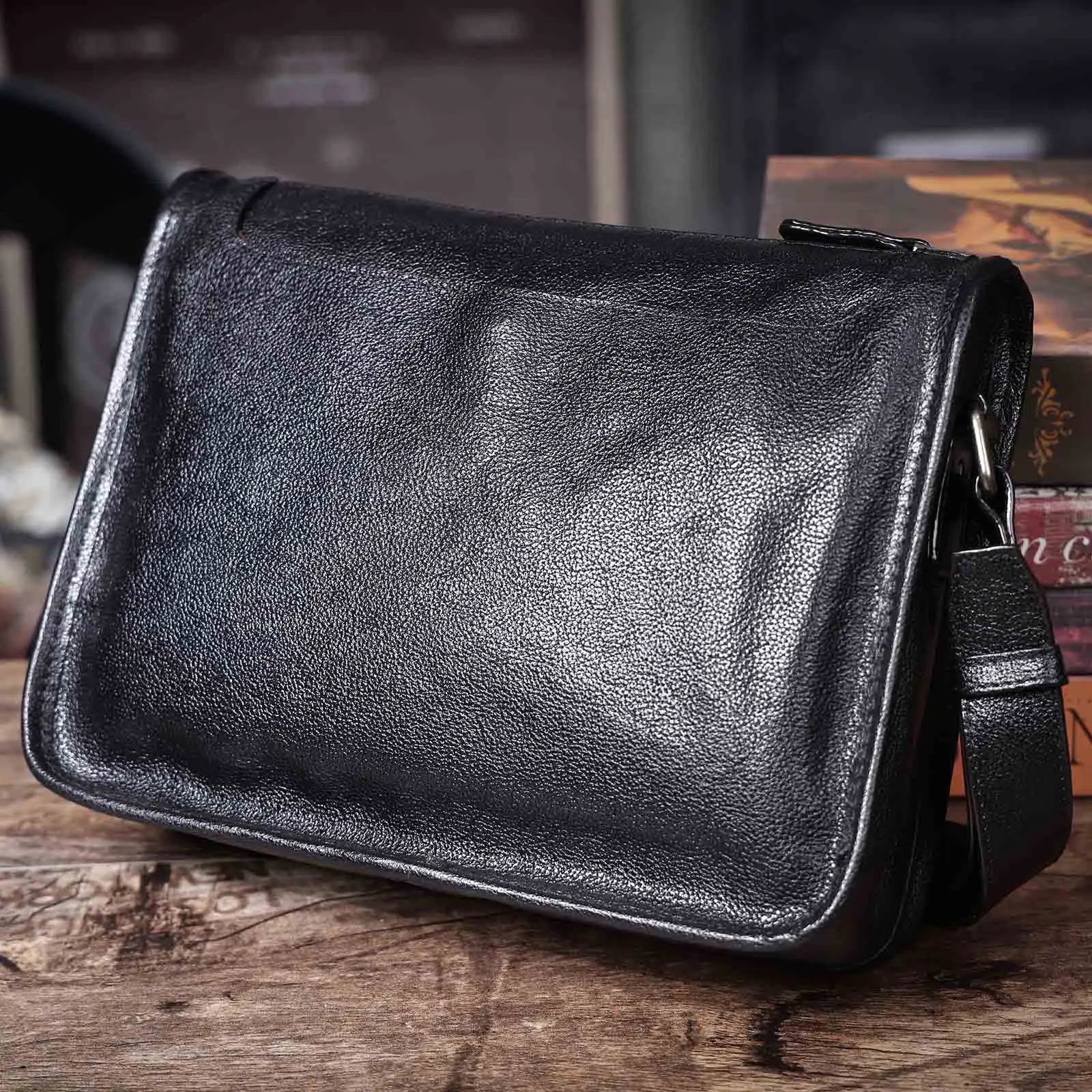 Echte Leder-Umhängetasche für Herren, Unisex, einfache Rindsledertasche, oberste Schicht pflanzlich gegerbtes Leder, modisch und lässig – Detail 32
