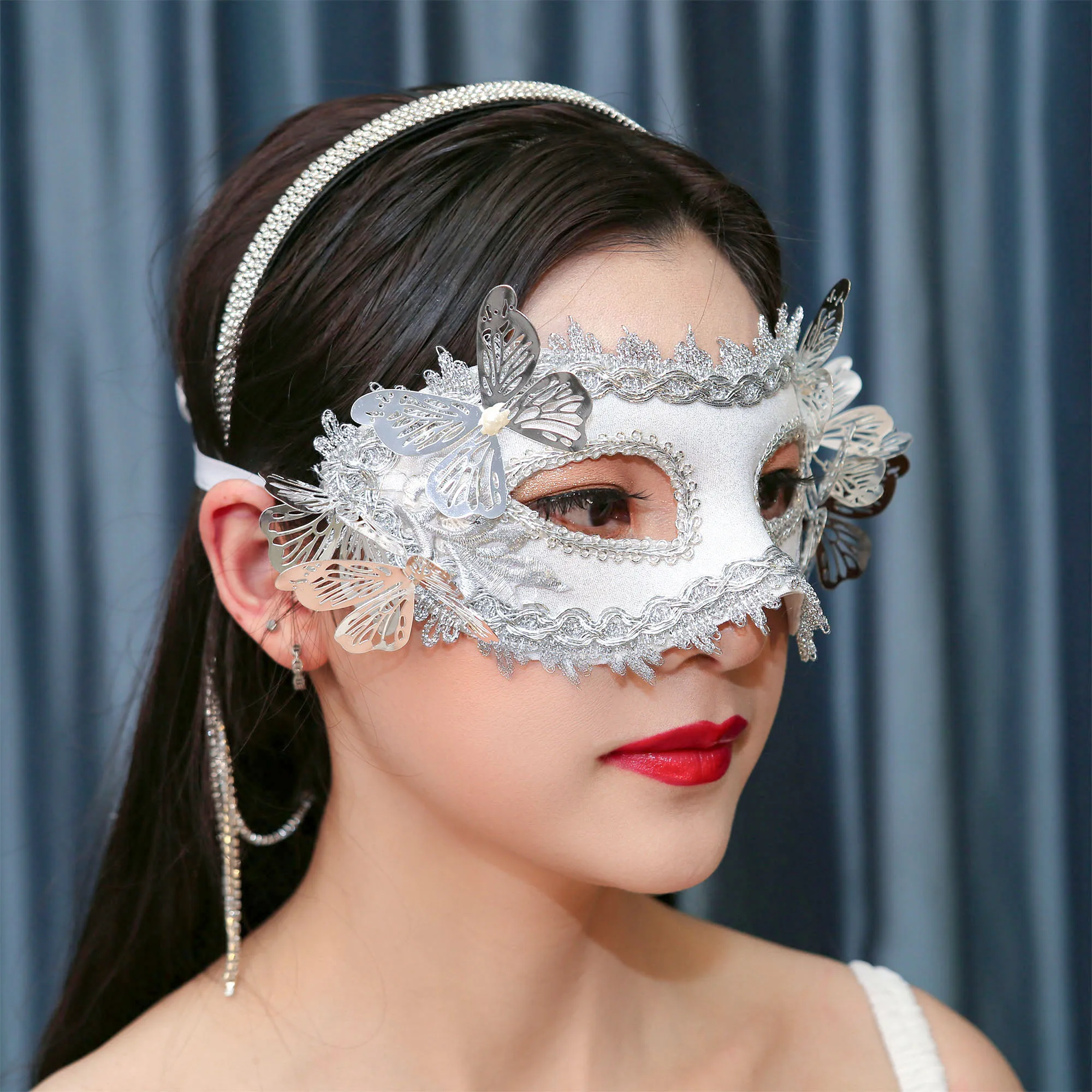 

Halloween Mask Women's Sequined Half Face Costume Adult Sexy Eye Ball Party