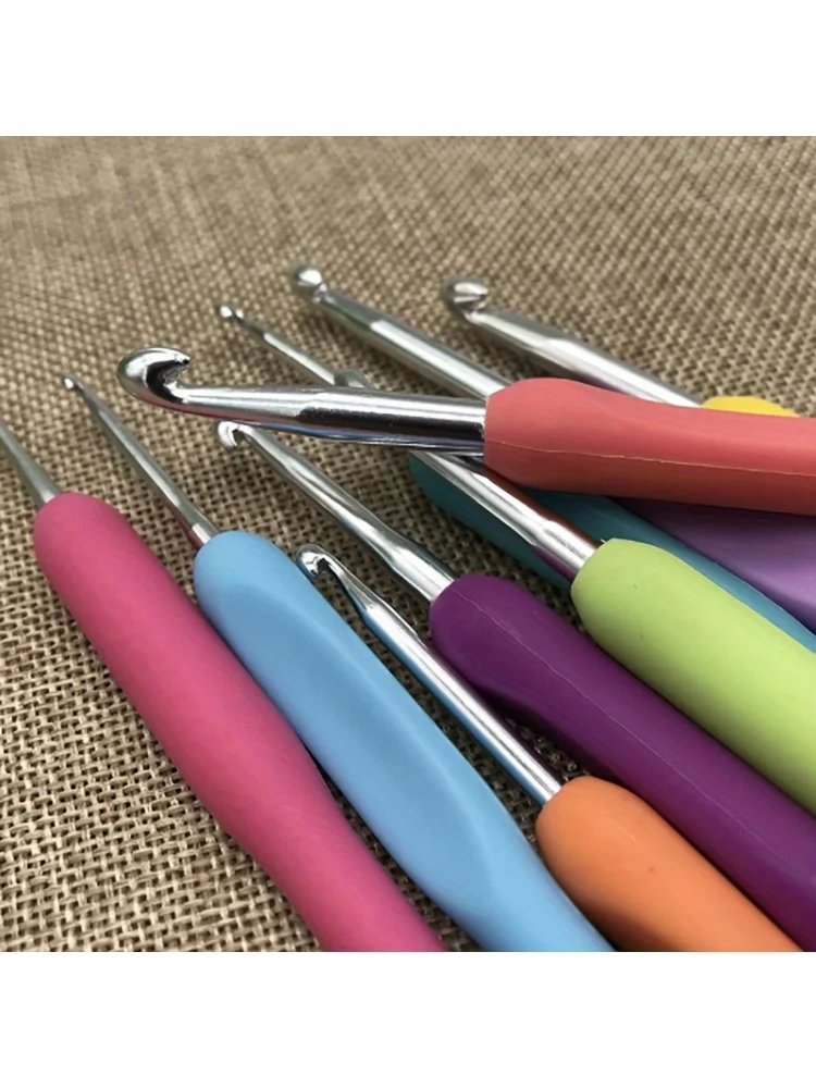 9-teiliges Regenbogen-Aluminium-Häkelnadel-Set 2-6mm Ergonomischer Komfortgriff Glatte Nadeln DIY Strick- und Webwerkzeuge – Detail 1