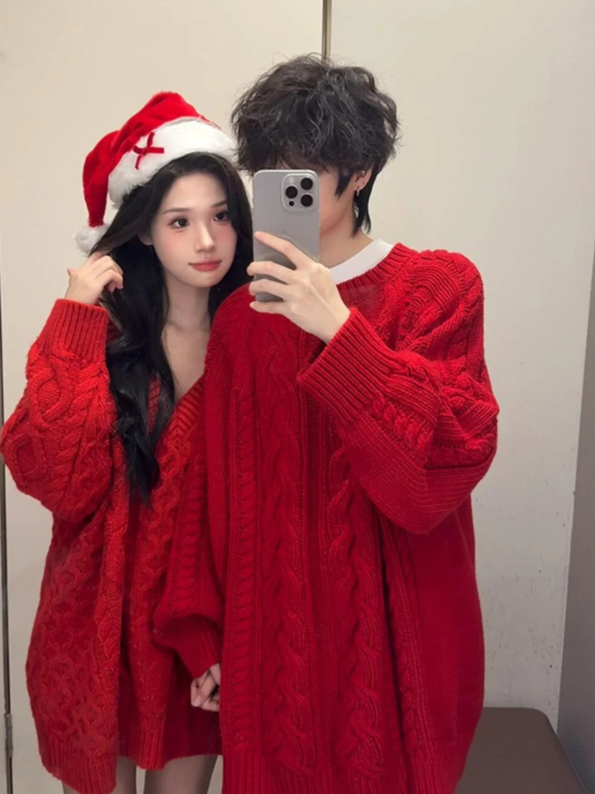 

Red Thiened round Ne Twisted Sweater Men's Winter New Year Warm Couple's Outerwear Soft Knitted irt Casual Wear