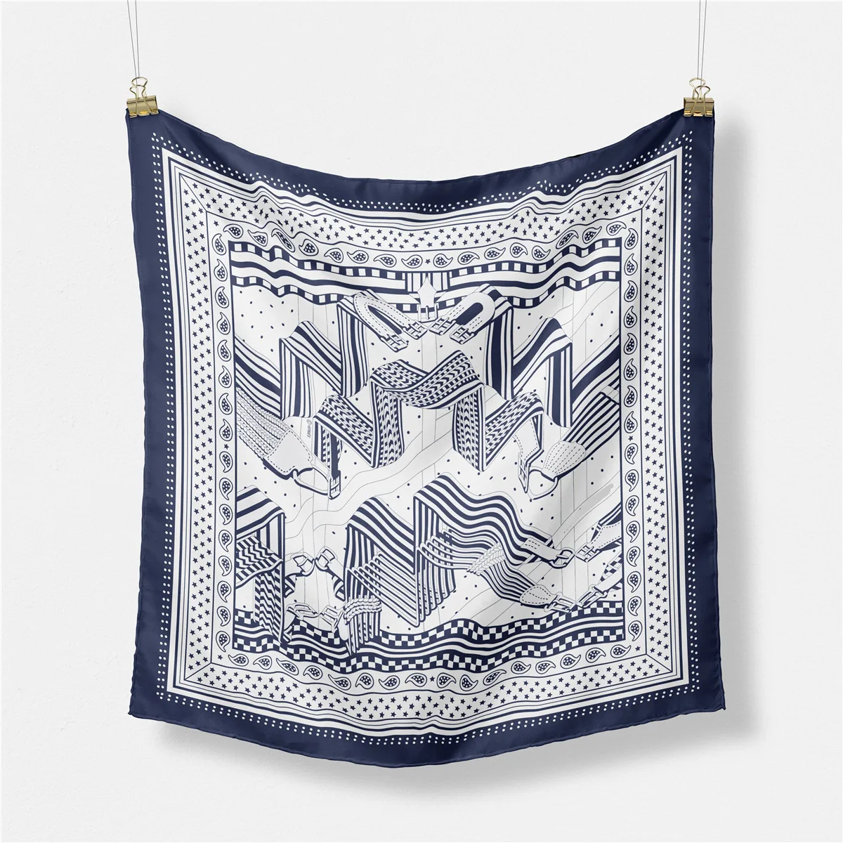 

Summer 53cm Silk Scarf Women's Fashionable Belt Chain Design Small Square Scarf Versatile Accessory for All Ages And Seasons