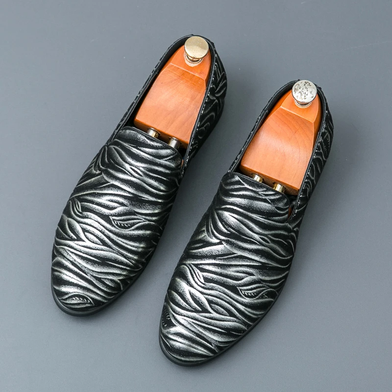 

Новые модные мужские лоферы в полоску с узором в стиле хип-хоп, рок, повседневная обувь, мужское свадебное платье, обувь для выпускного вечера, Zapatos Hombre