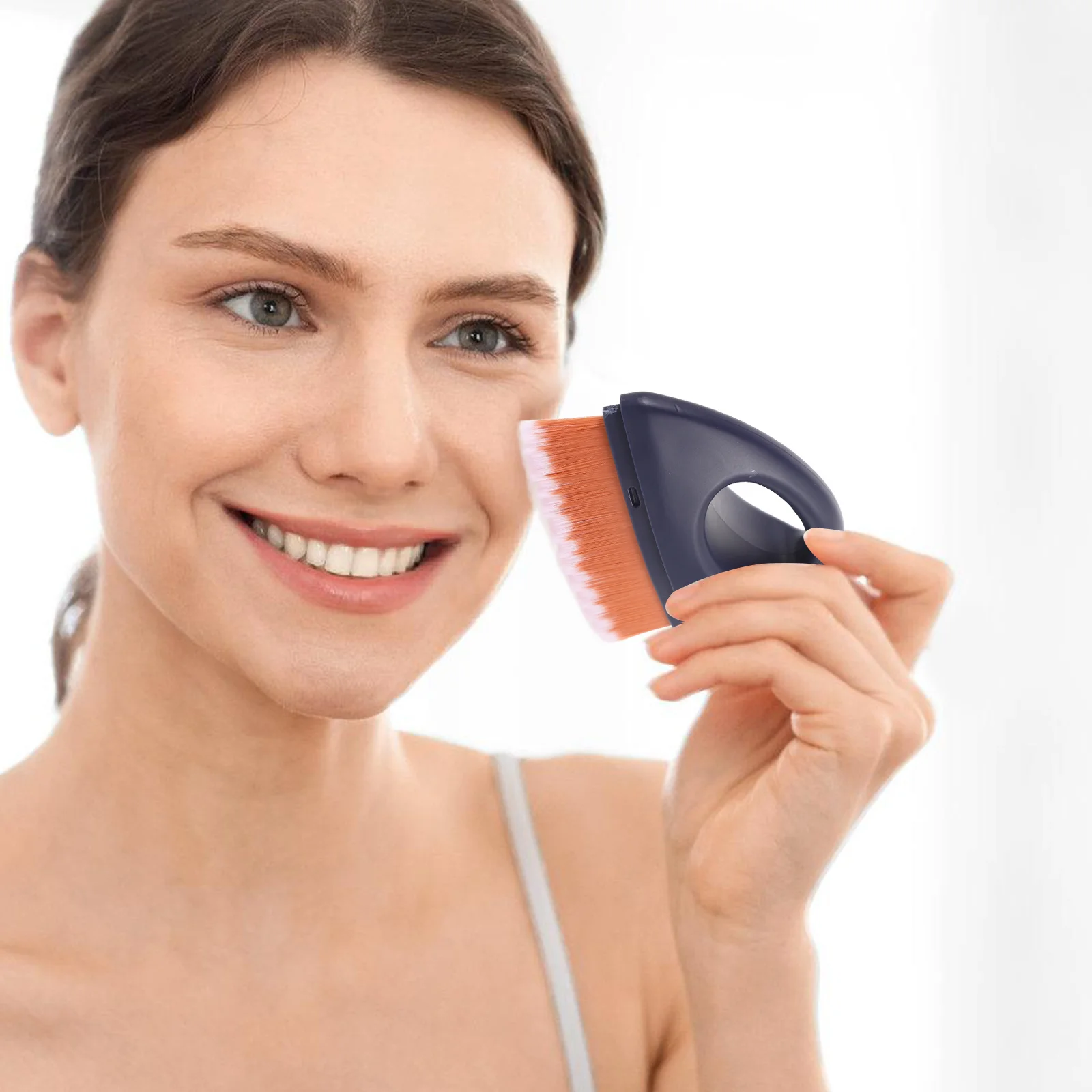 Brocha para base, parte superior plana suave para colorete en polvo líquido, herramienta de contorno de mezcla de maquillaje facial pequeña portátil, viaje