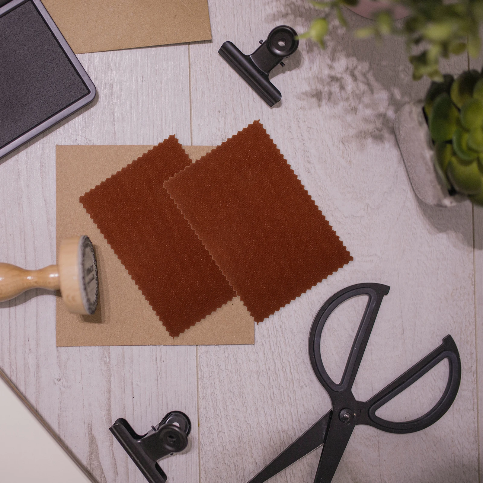 

50 шт., ткань для чистки ножниц, многофункциональная салфетка для удаления пыли, салонная салфетка для отпечатков пальцев, парикмахерские инструменты, парикмахерские аксессуары