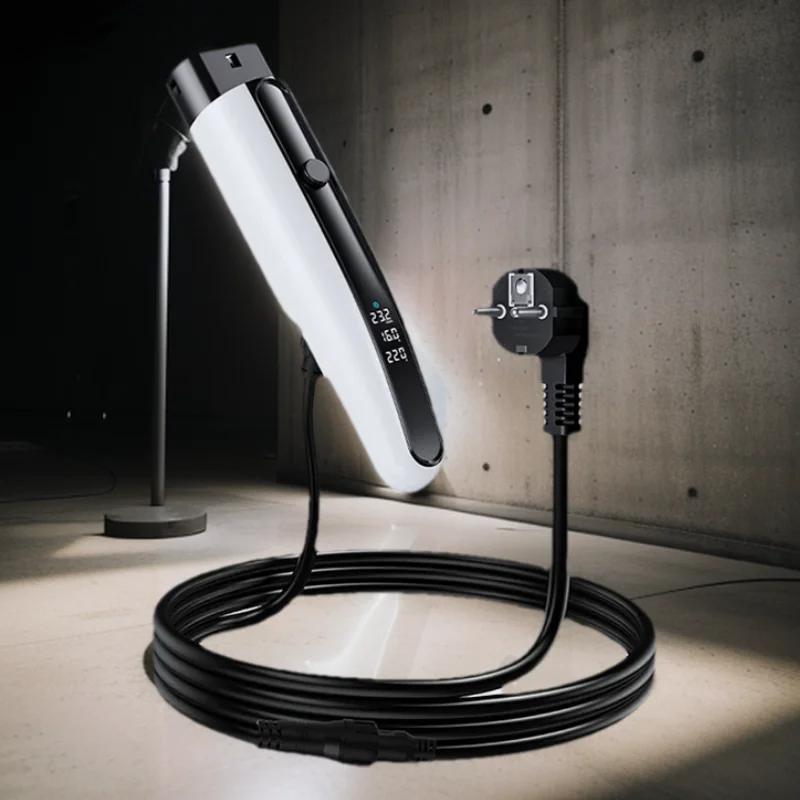 

Schuko/CEE/Type 2 Connector Super Genie 3.5/7kW Charger（QD03）, Universal for EVs, Compatible with Multiple Brands