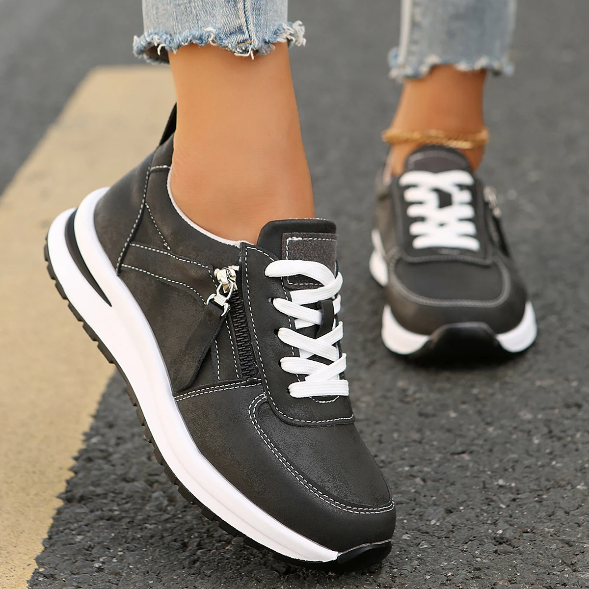 Lightweight Non Slip Running Shoes for Women 2024 Fashion PU Leather Platform Sneakers Woman Comfort Casual Lace Up Sports Shoes