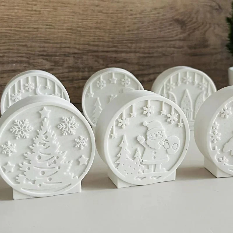 Round Table Decoration Christmas Series Silicone Mold Christmas Tree Santa Claus Dwarf Elk Pattern Candle Mold