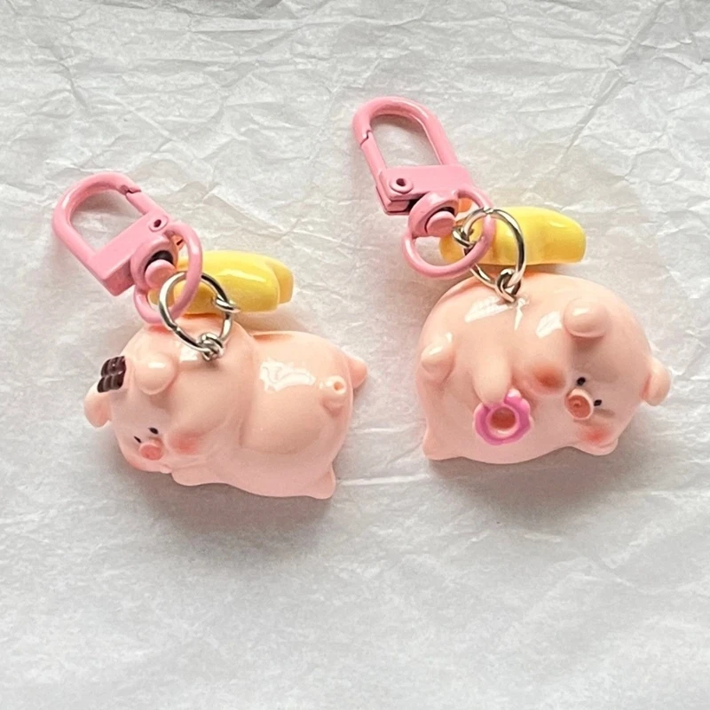 Fashionable Cartoon Bag Charm Lovely Resin Keychain Delightful 3D Cartoon Piggy Key Chain Jewery for Girls and Students