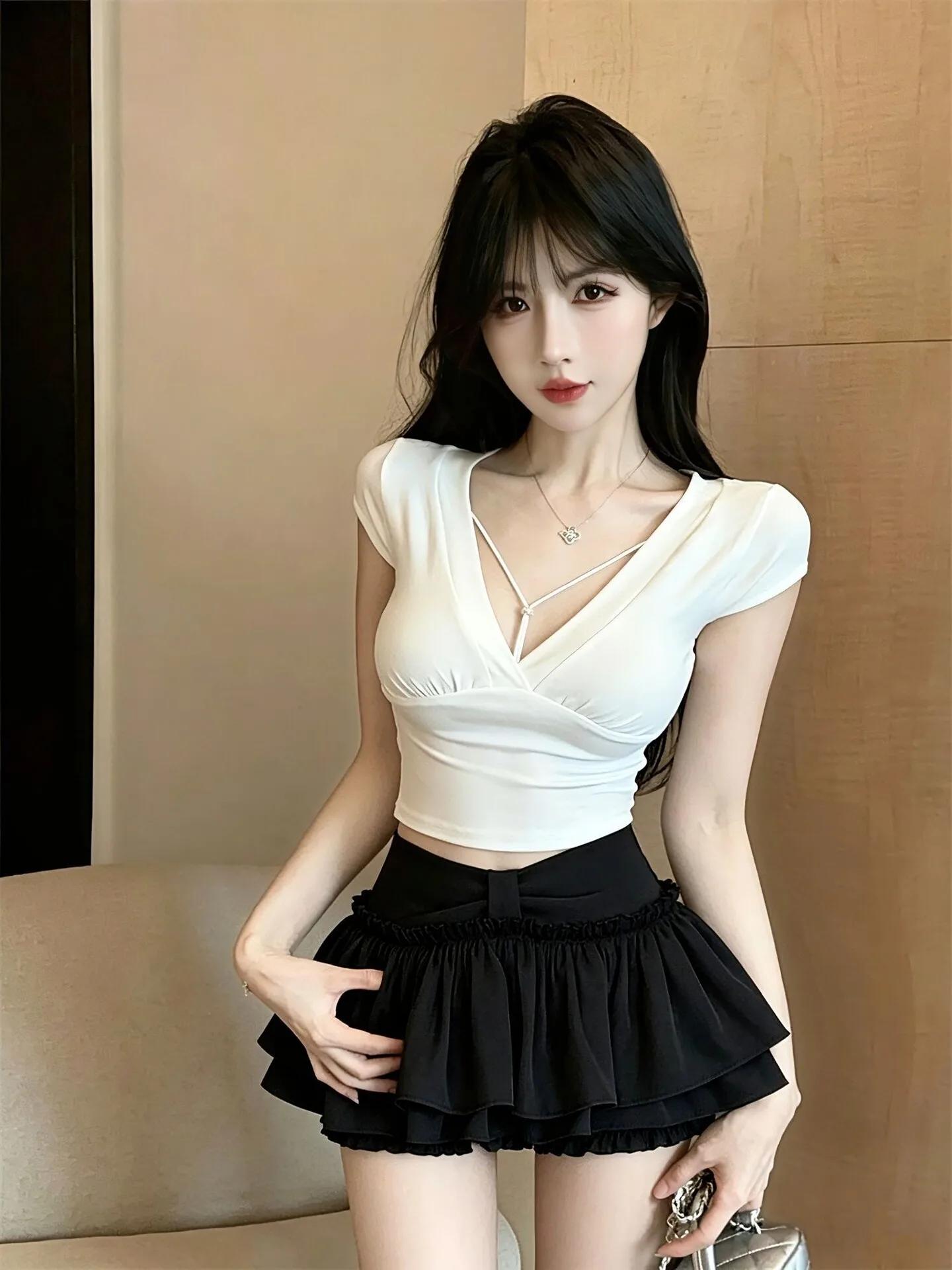

Fashionable Spicy Girl Style Two-Piece Set Sexy V-Neck Short Sleeve T-Shirt Half-length Cake Skirt Comfortable Slim-Fit Summe...