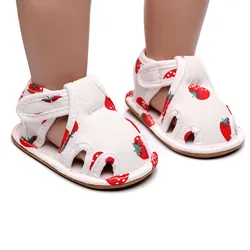 Scarpe da bambino per neonati suola morbida scarpe da pavimento antiscivolo per bambini sandali con stampa fragola di frutta taglia 4 sandali da bambina