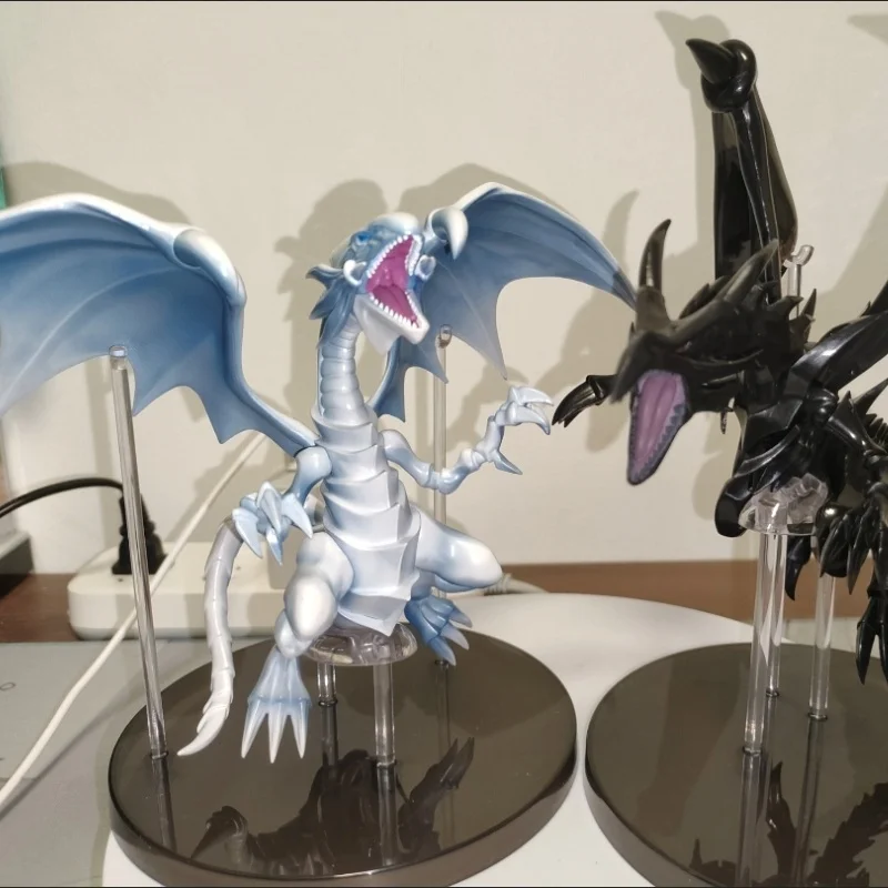 Bandai Action Figures Yu-Gi-Oh Red Eyes Black Dragon Anime S.H.Monsterarts Shm Desktop Decoration Collectible Models As Toy Gift