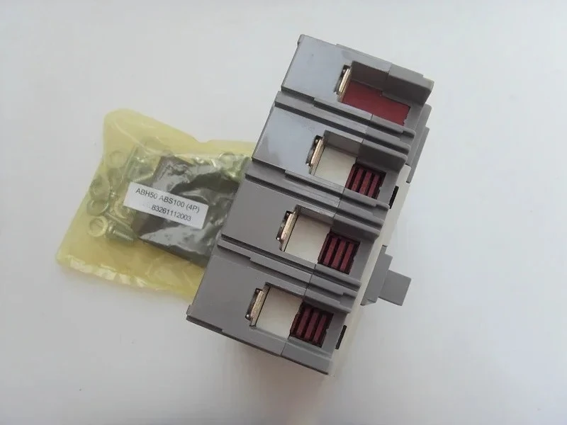 Authentic Electric MEC Plastic Case Circuit Breaker ABS104b 4P 75A 100A Air Switch
