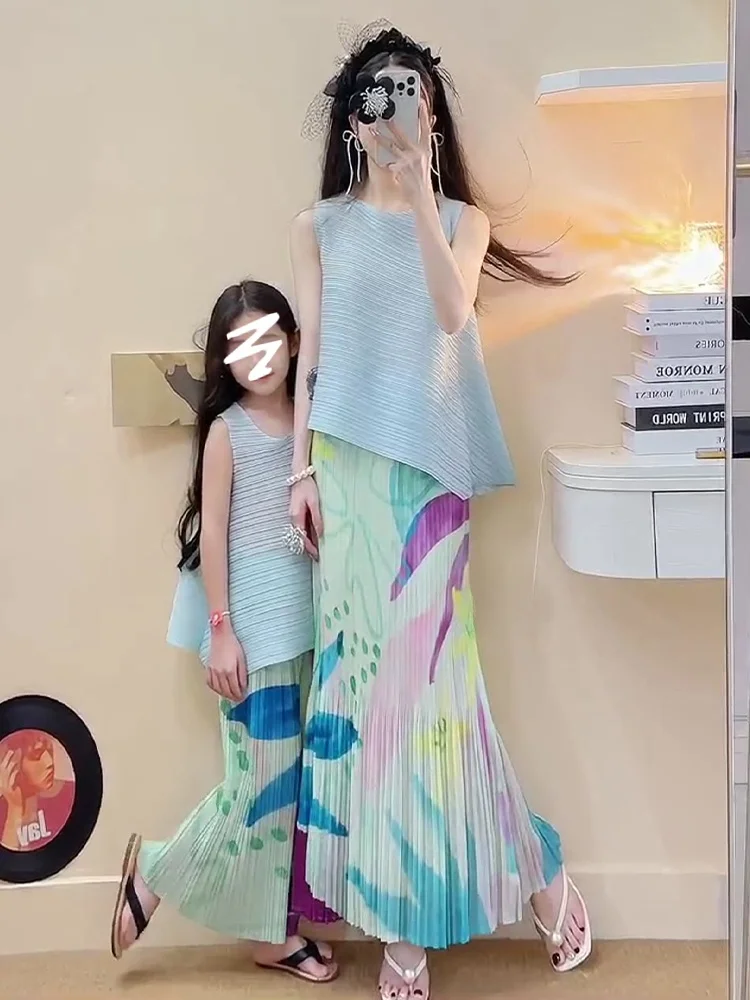 

Summer Outfit High Waist Print Sleeveless Women's Top And Midi Skirt Set Straight Cut Simple Style Novelty Polyester Fiber