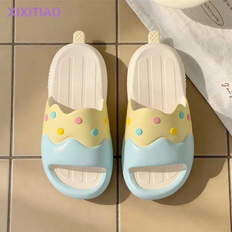 

Sweet and Fashionable Slippers with Contrasting Colors, Popsicle Beach Slippers for Home Use, EVA Soft Soled Casual Women's Shoe