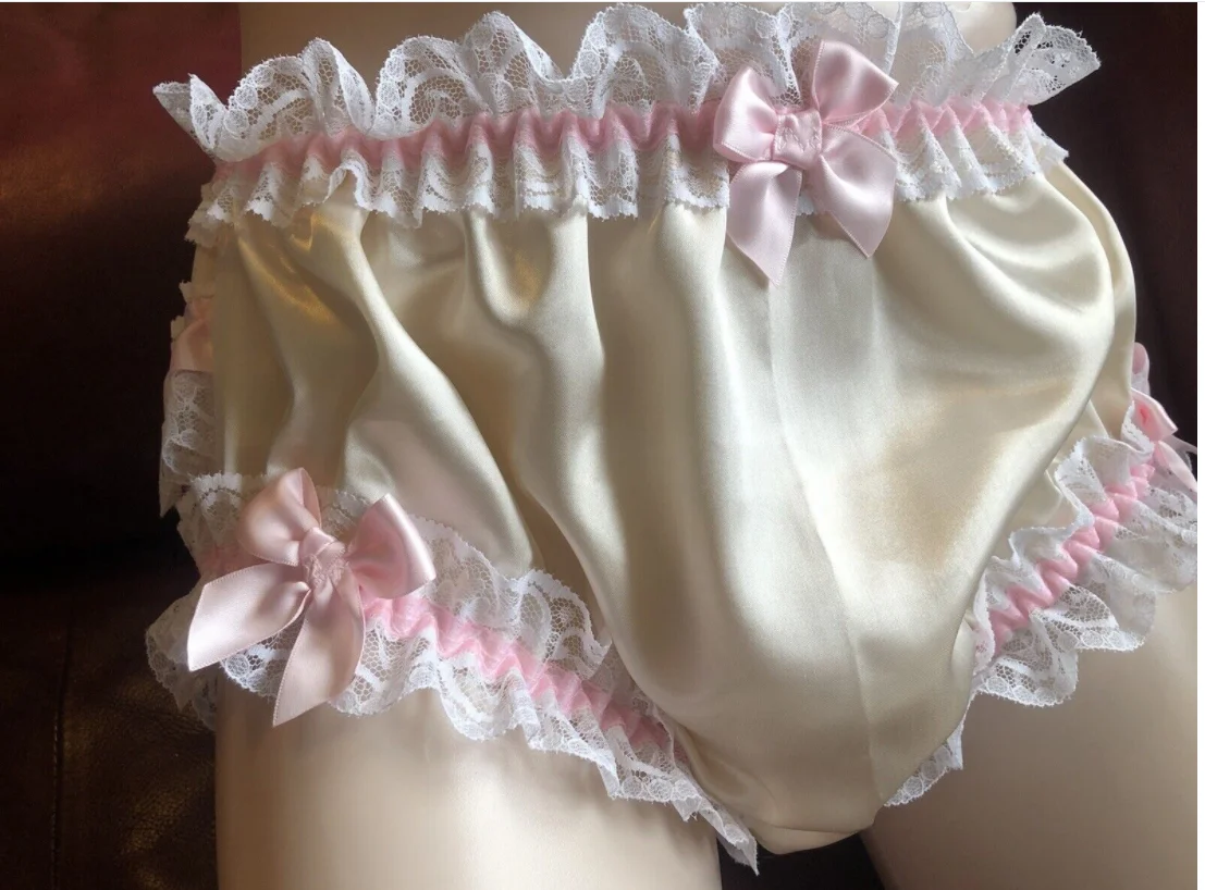 

Black sexy smooth satin inlaid with red bow pleat lace elastic waist cross dresser triangle shorts