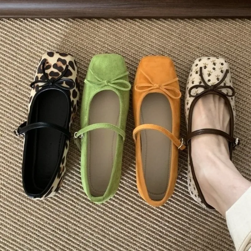 

Женские туфли Мэри Джейн 2026 года, весенние, новые, на плоской подошве, с одним ремешком, во французском стиле, балетки