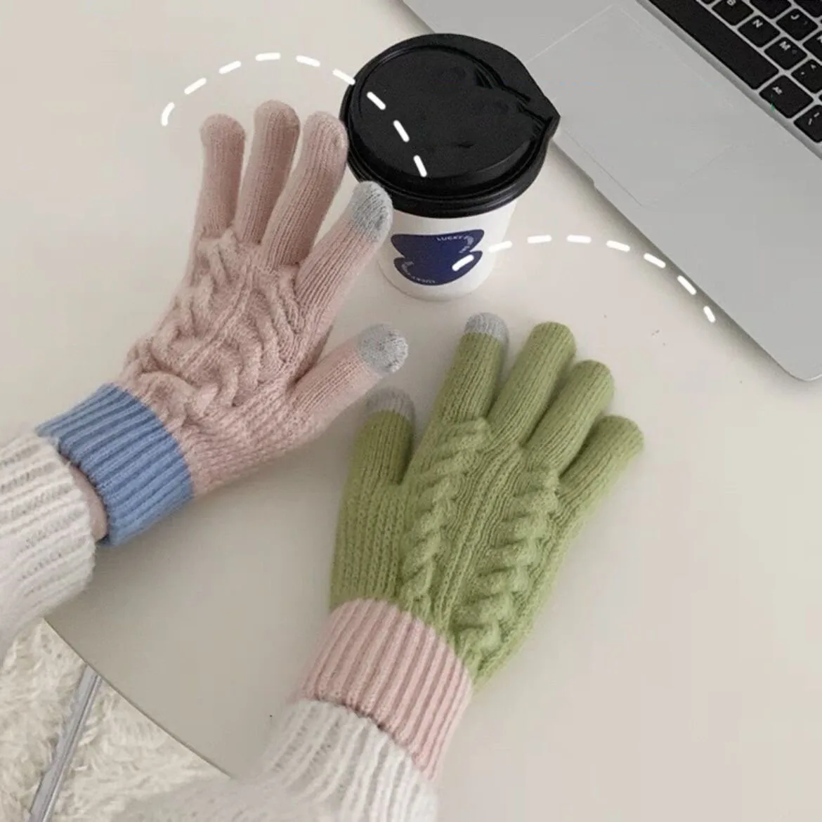 Fashion Color Block Winter Knitted Gloves Touch Screen High Quality Mitten Thicken Warm Cashmere Two-tone Gloves for Men Women