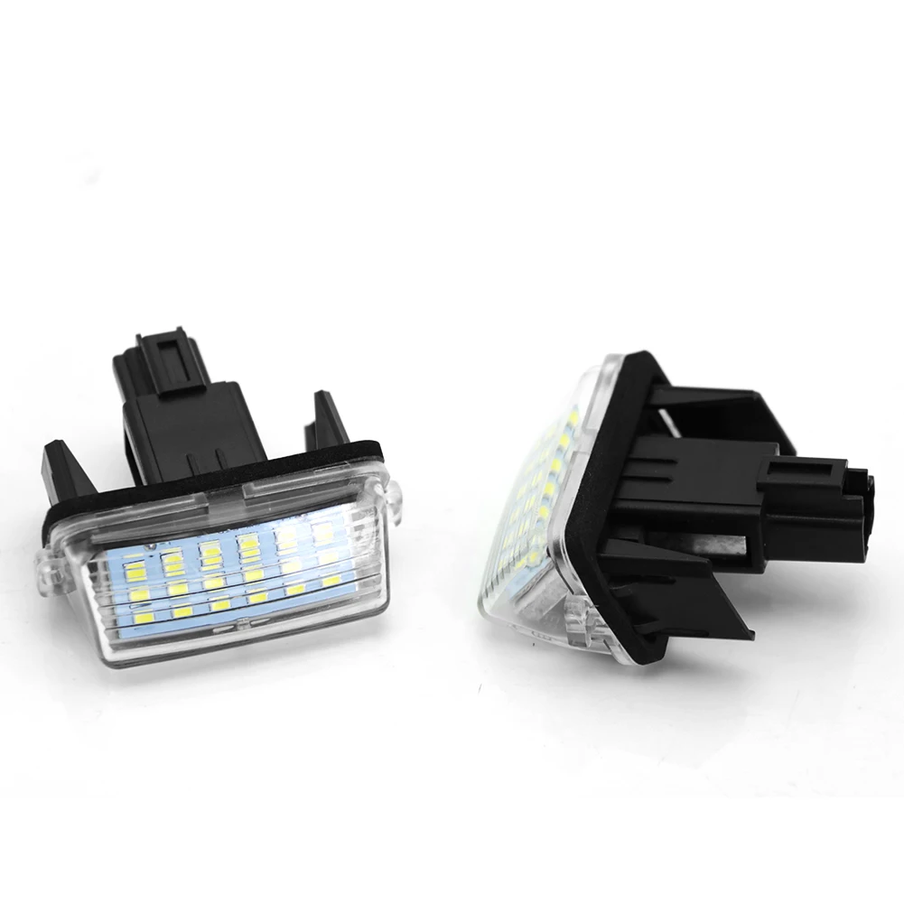 2X License Plate Light For Toyota Camry Corolla Prius Yaris Highland Avalon Auris Vios Esquire LED License Number Lamp Canbus