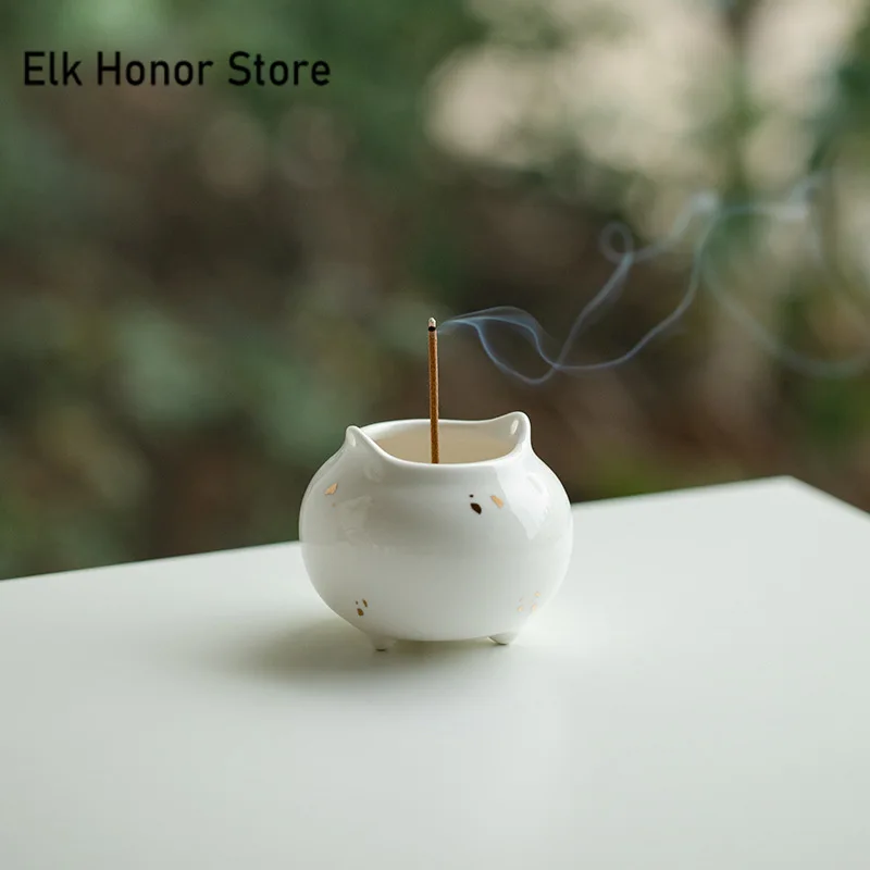 Creative Sparkling Gold Ceramic Incense Burner White Porcelain Tripodia Incense Stove Zen Censer Burner Holder Teaware Ornaments