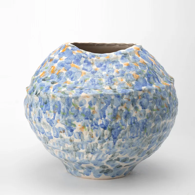 French medieval conch-shaped handmade ceramic flower arrangement ornament