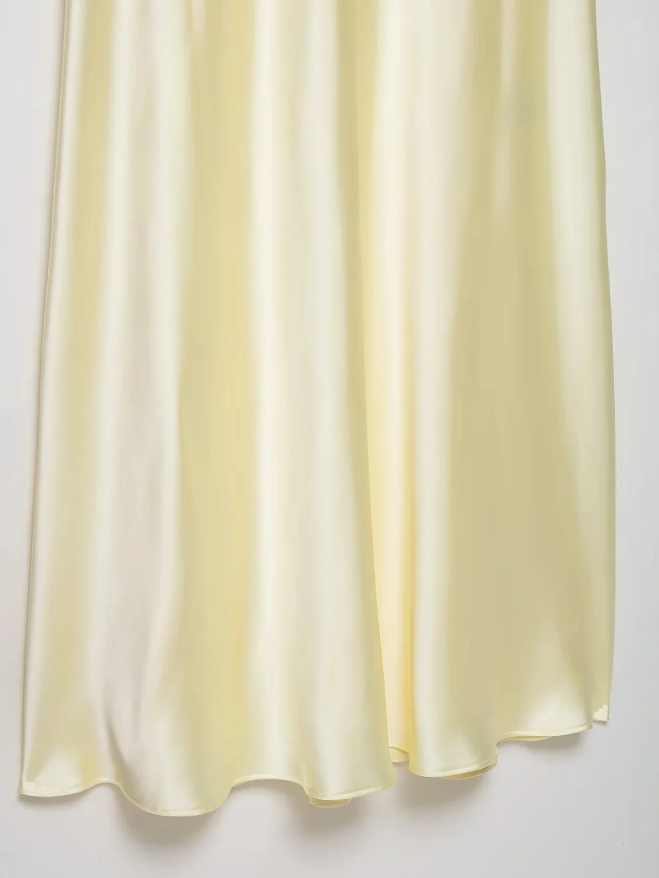 Kondala senhora outono elegante vestido de cetim arco alça de ombro profundo decote em v midi vestido para o sexo feminino 2025 verão moda jantar feminino dres