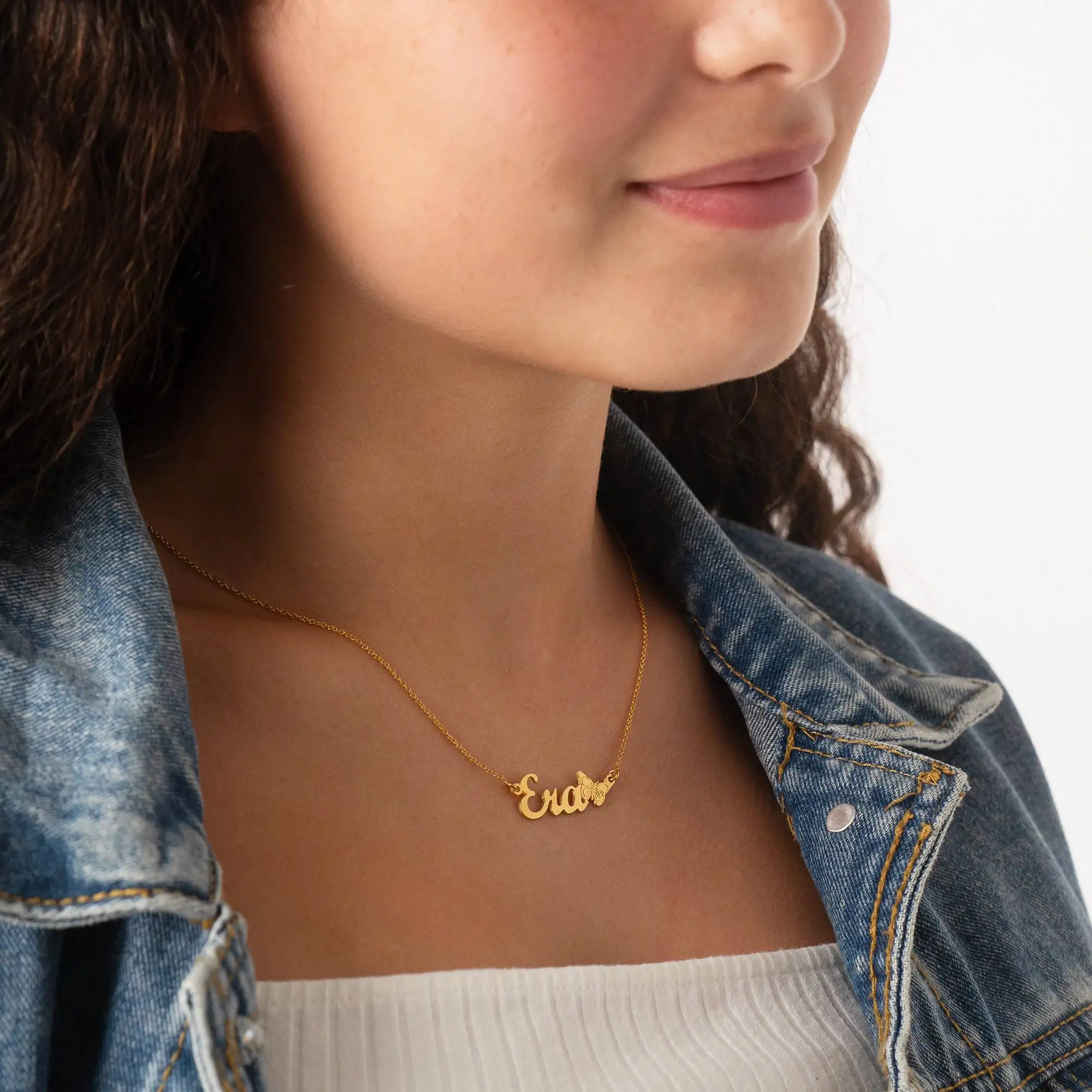 

Custom Teen's Name Necklace for Women - Butterfly Name Necklace for Anniversary Valentine’s Day Mothers Day