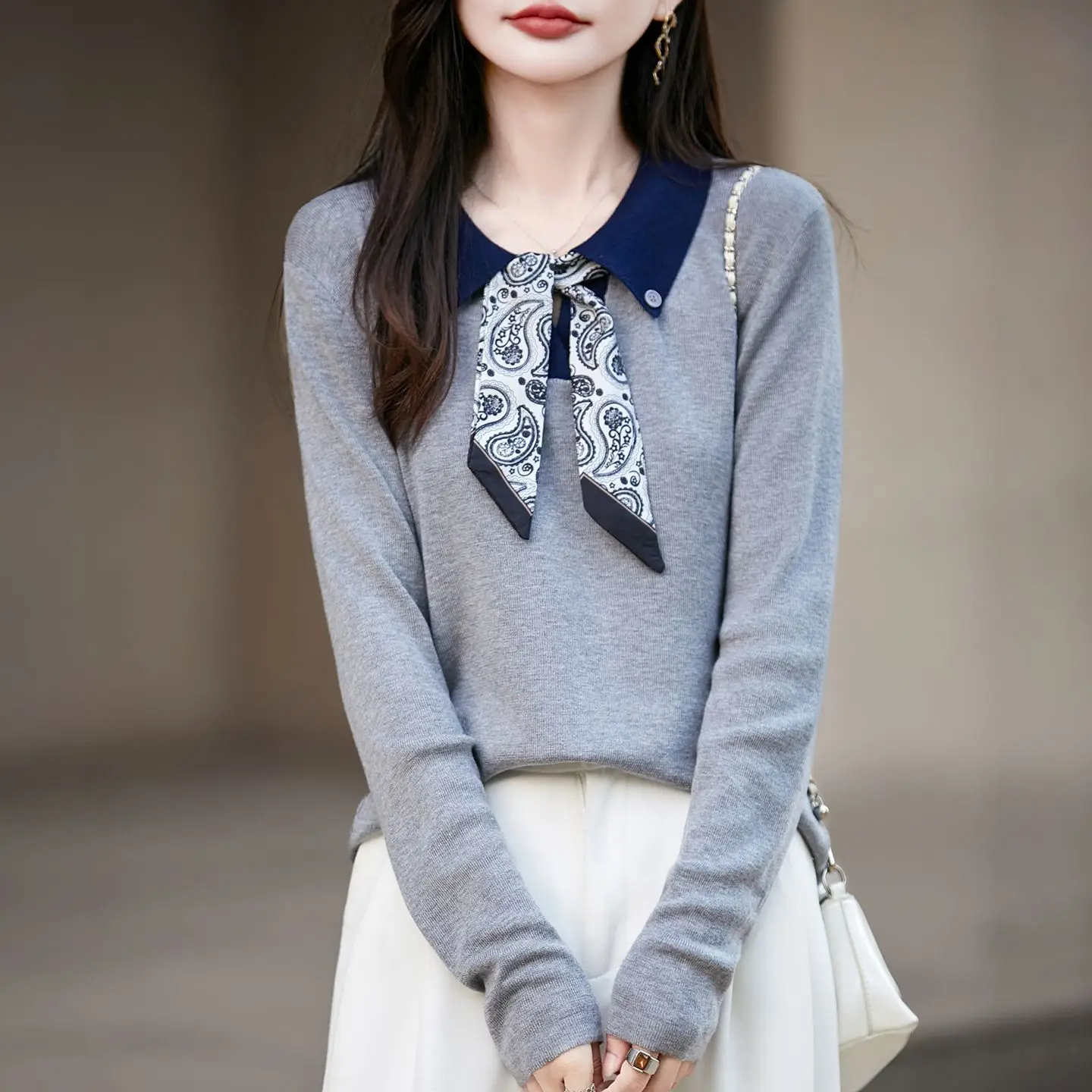 

Осень и зима, новый модный шерстяной вязаный свитер, женские топы с воротником-поло, полосатый свободный пуловер на шнуровке с длинными рукавами, женские топы