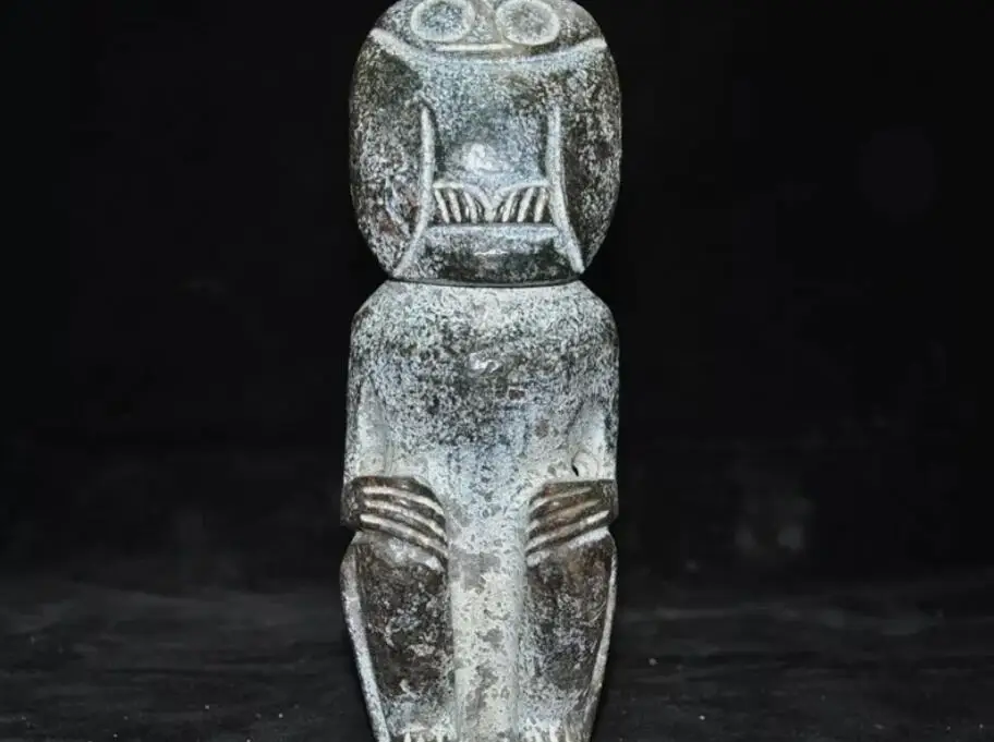 China Hongshan Culture natural Old jade carved Sacrifice bird owl people statue