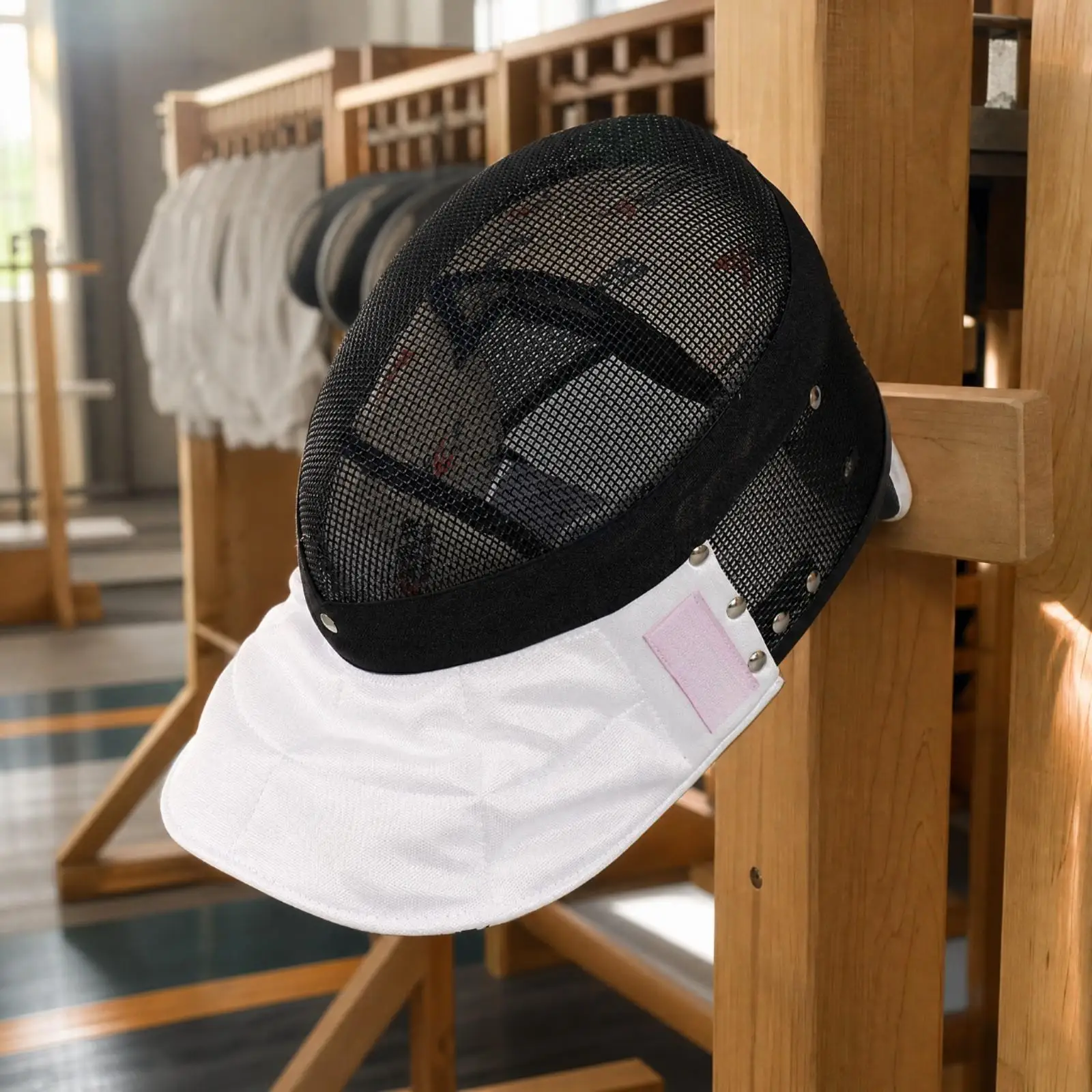 Stainless Steel Fencing Head Protector 900N Epee Face Mask with Detachable Bib for Fencing Practice Training and Competitive Use