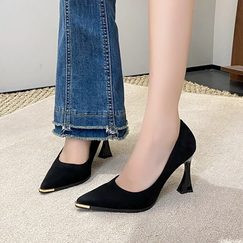 

New in Black Special Head Fashion Women's Shoes Pointed Fine Heel Wedding High Heels Banquet Nightclub with Shoes