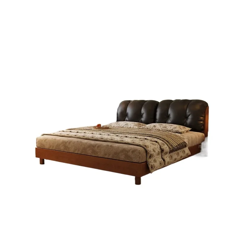 Medieval leather bed high-end atmosphere 1.8m bed solid wood wedding bed