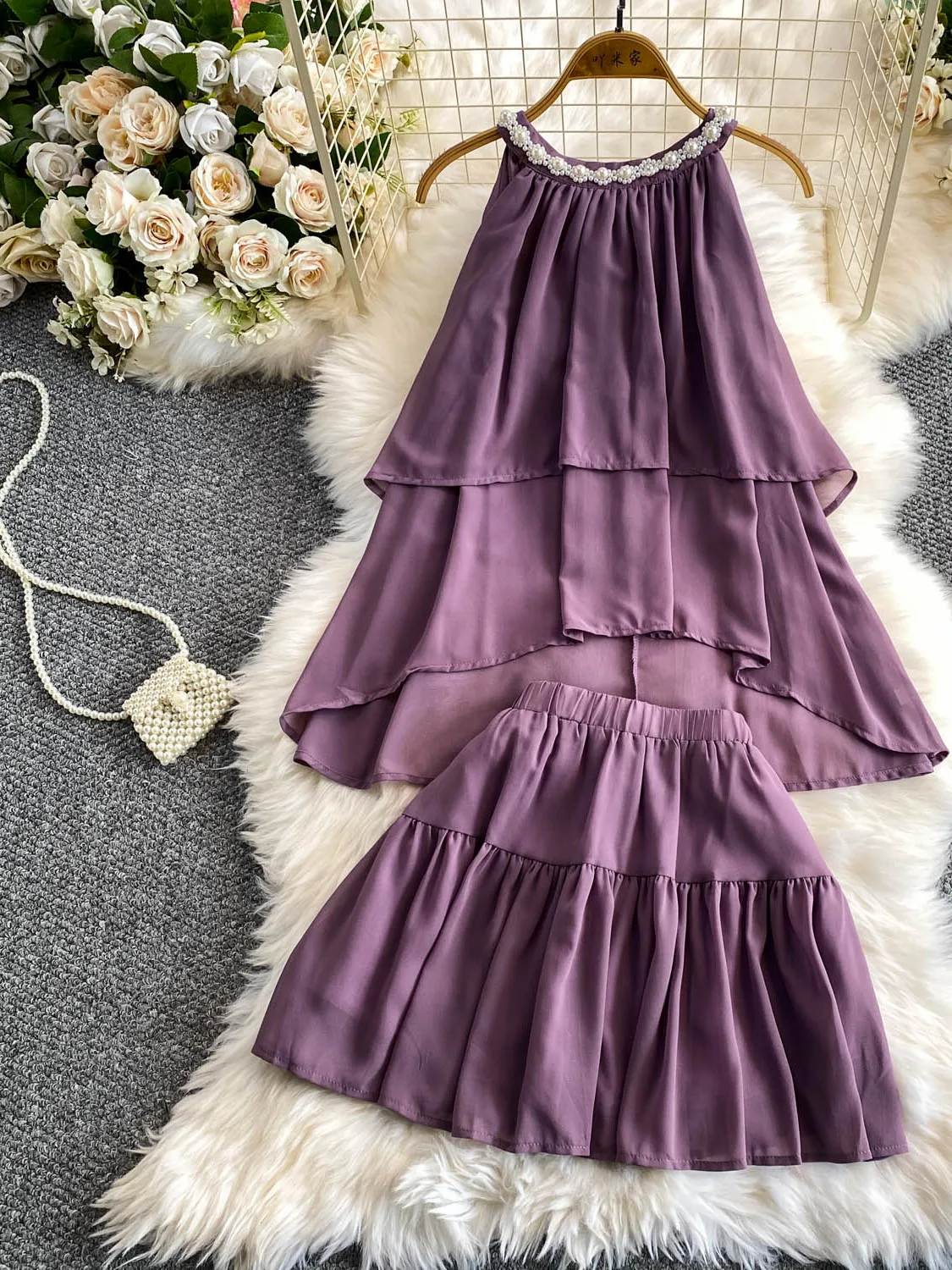 

Embellished Neck Hanging Sleeveless Top Skin-friendly Breathable Chiffon Flounce Skirt Two-piece Set for Young Women