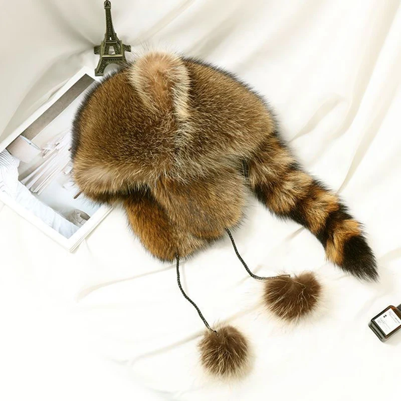 Lady Real Raccoon Fur Cap Tail Women Natural Raccoon Fur Caps Ushanka Hats for Winter Thick Warm Ears Fashion Bomber Pom Pom Hat