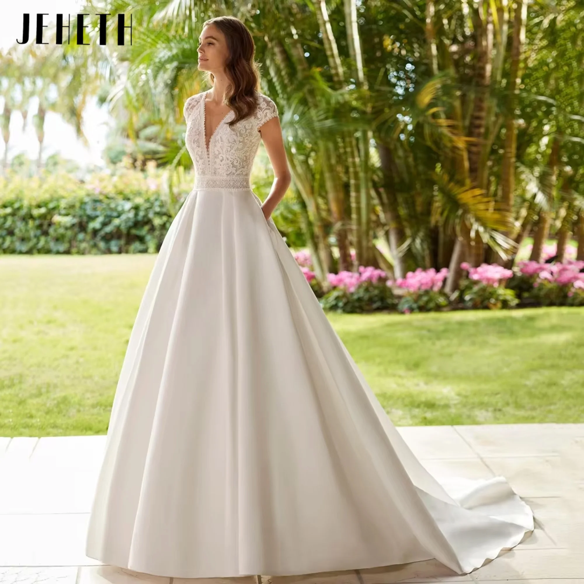 

Elegant Classic Sexy Wedding Dresses Cap Sleeve V-Neck Lace Bridal Dress A Line Court Train Gown New Vestido De Novia Customized