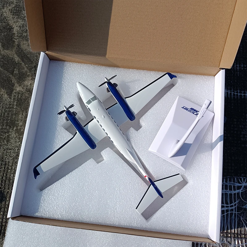 Scale 1/75 KingAir350i Business Jet Miniature Die Cast ABS Engineering Plastic Model Aircraft Souvenir Collections Toys For Boys