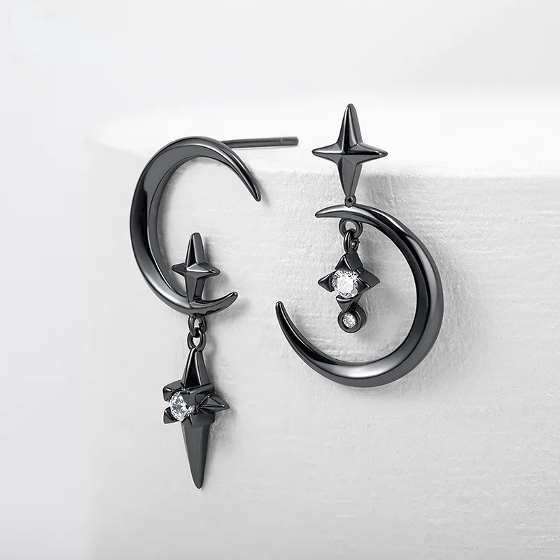 

Female Creative Star and Moon Earrings Rhinestone Inlaid Needle Studs Earrings Girls Vintage Earring Pendant Fashion Jewelry