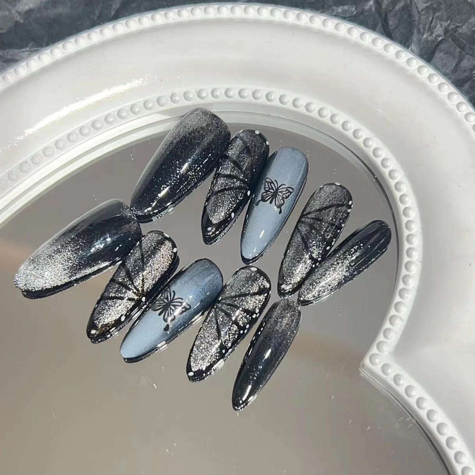 10pcs Cat-Eyes Butterfly False Nails Handcrafted 3D Hand-Painted Sweet Cool Style for Women Party Music Festival Fashion