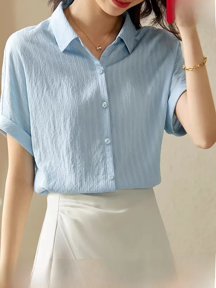 

Ele Vertical Striped Women's irt Summer 2026 New Faion ort Sve Pure Color Single Row Multiple Buttons Top