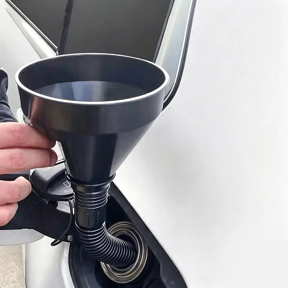 New Multi Functional Flexible Funnel: Spill-Proof Oil Changing Tool with Wide Mouth & Handle automobile