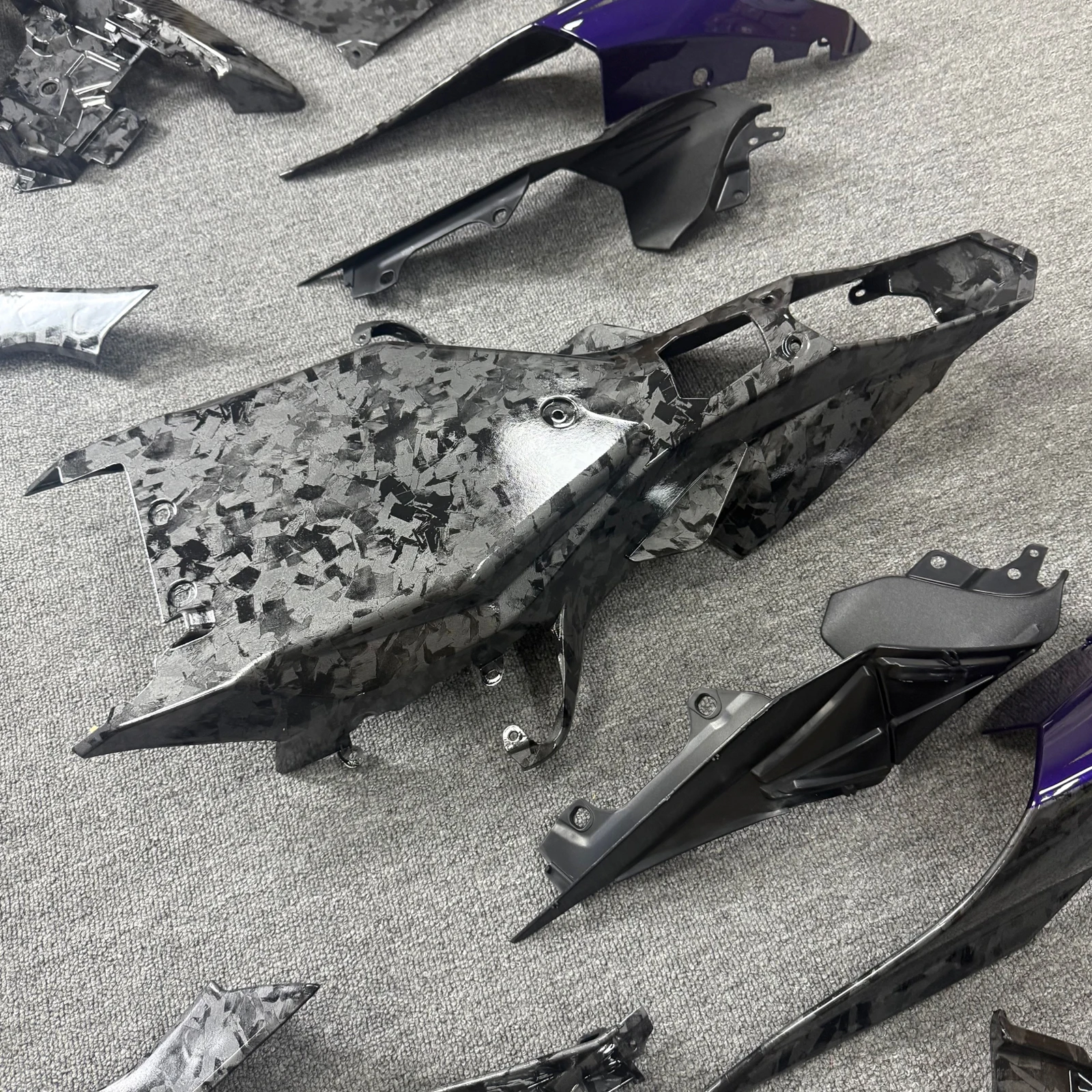 Nowy zestaw owiewek ABS do mot – Model Kit Yamaha R1 recenzja i cena