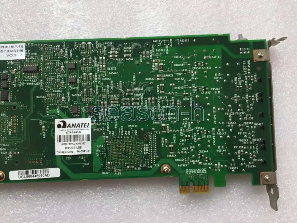 Dialogic D41JCTLSEW Placa multimedia PCI-E combinada de 4 puertos