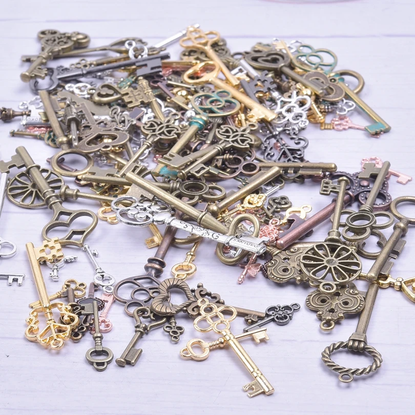 30/50/100PCS/Lot Random Mix Alloy Key Pendant Charms For Jewelry DIY Handmade Accessories Vintage Gold Silver Bronzer Color