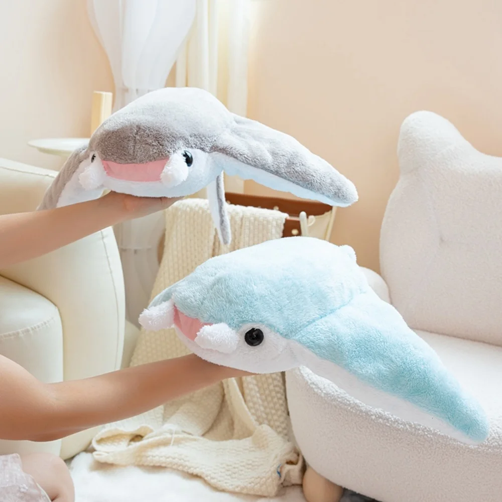 Peluche Manta Ray de dessin animé mignonne, oreiller réaliste en forme de raie manta, poupée douce d'animal marin de dessin animé, cadeau d'anniversaire