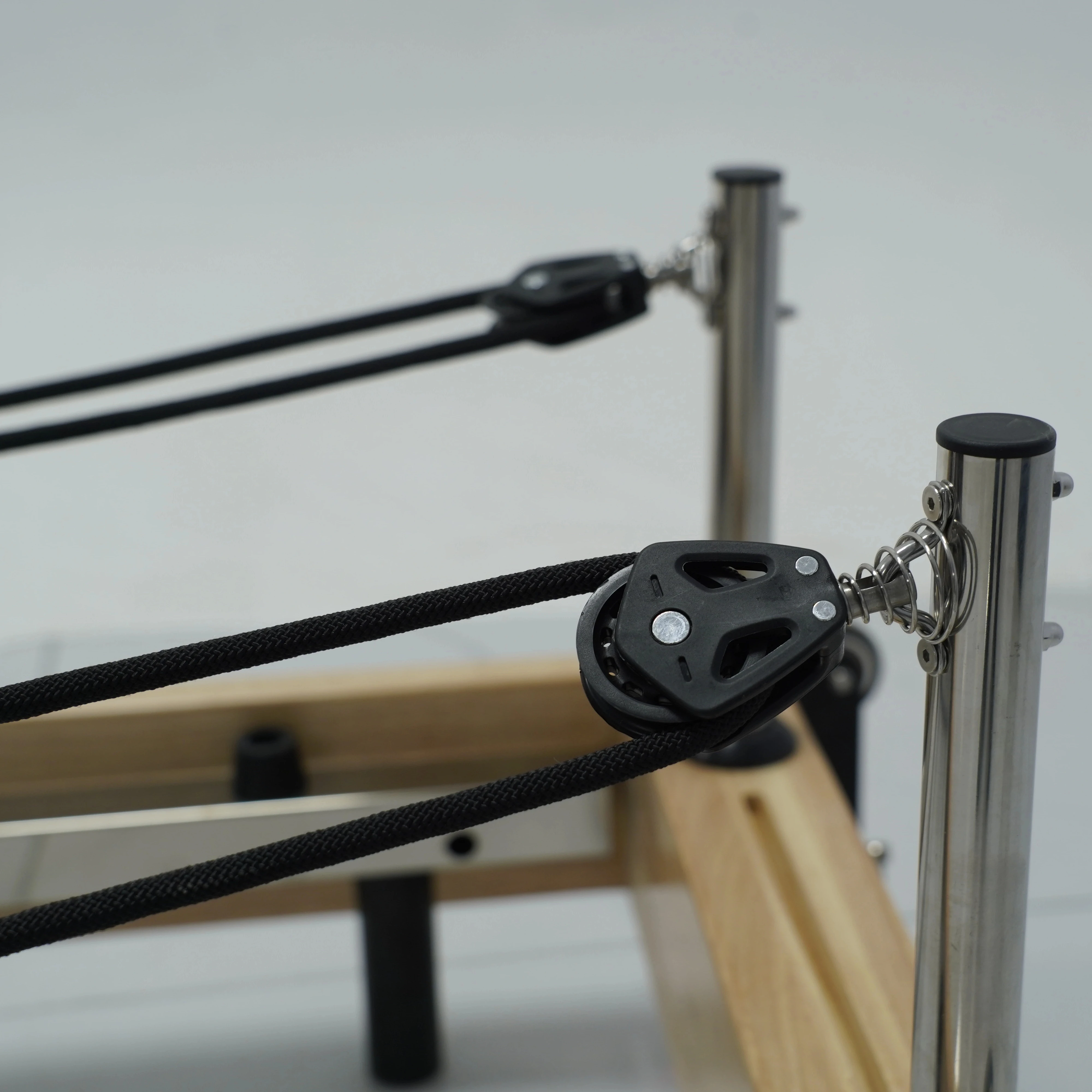 Adjustable Oak Wooden Folding Pilates Machine-Durable Home Gym Core Body Exercise Bed Portable Pilates Cadillac And Chair