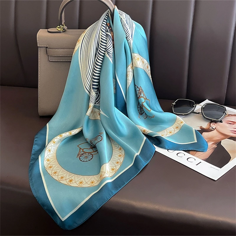 Luxury Brand Vintage Carriage Silk Scarf 70x70cm Navy Blue Gold Horse Design Scarves for Women Elegant Style Hijab Wrap